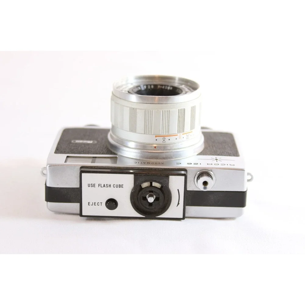 Ricoh 126 C Automatic Film Camera Rikenon 40mm f2.8 Lens Silver Japan Vintage